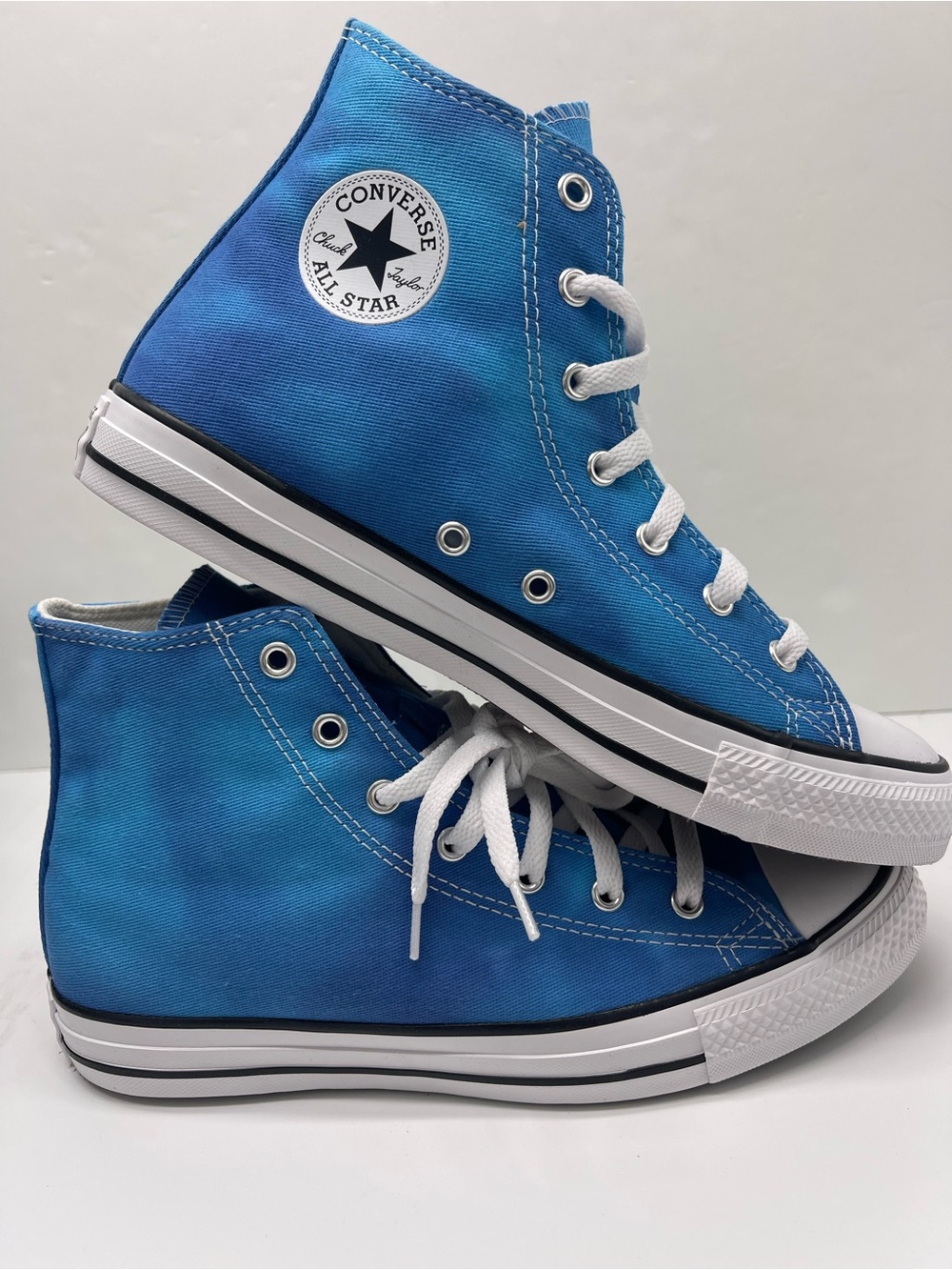 Converse • WMNS A11777F CTAS HI GNARLY BLUE/BLUE/WHITE Sneakers - Picture 14 of 16